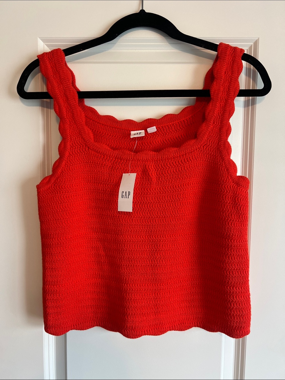 GAP Red Scalloped Knit Tank